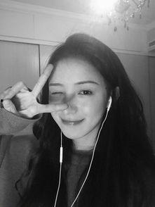 国产女主播珂爱大秀视频,国产女主播的精彩演绎  第1张